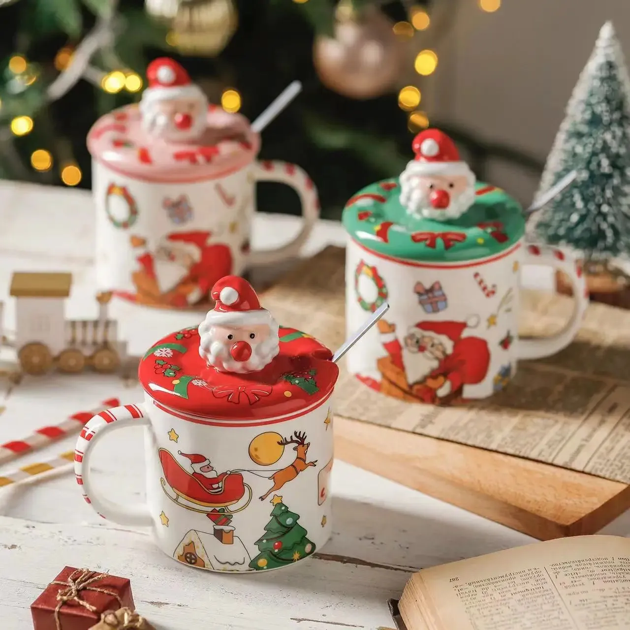 Christmas Mugs Ceramic Santa Claus Coffee Mug with Lid and Spoon Christmas Decoration Office Home Milk Cup New Year Gifts