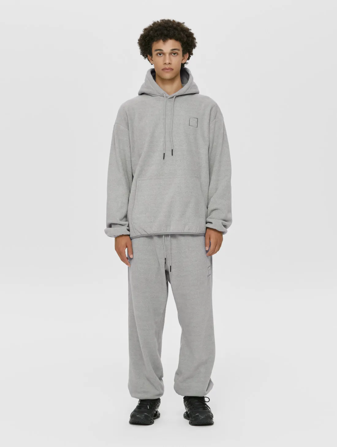 ESSENTIAL MICRO FLEECE HOODIE-MELANGE GREY