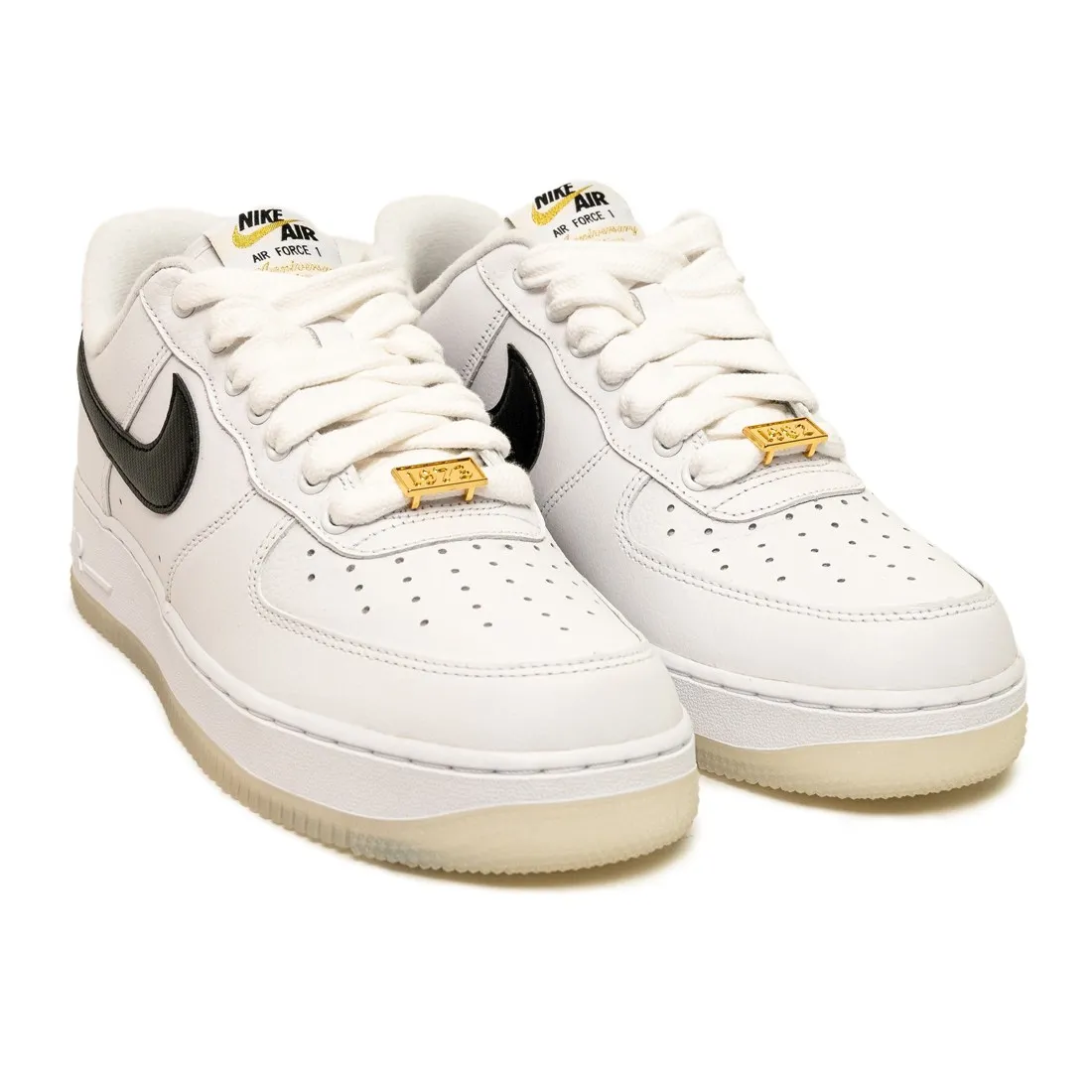 Nike Men Air Force 1 '07 Prm (white / black-metallic gold-coconut milk)