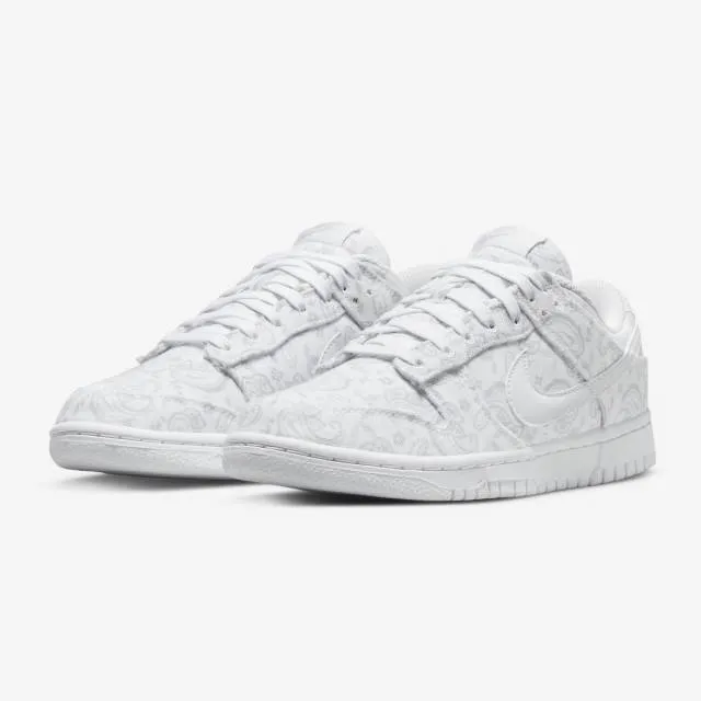 Nike Women's Dunk Low (White Paisley/ White/ Grey Fog Wh...