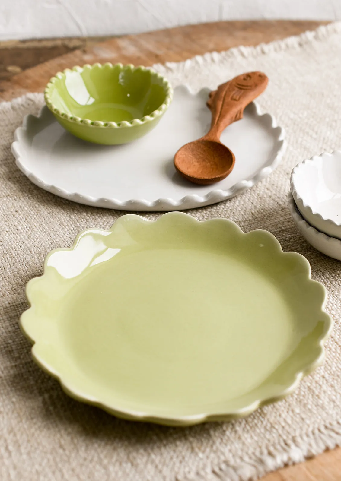 Scalloped Dessert Plate