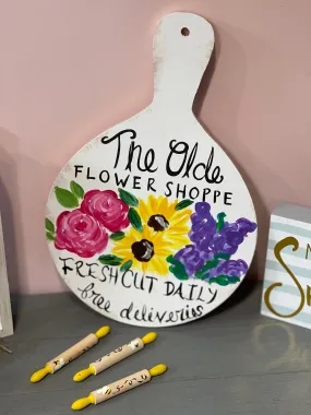 The Olde Flower Script Large Cutting Board