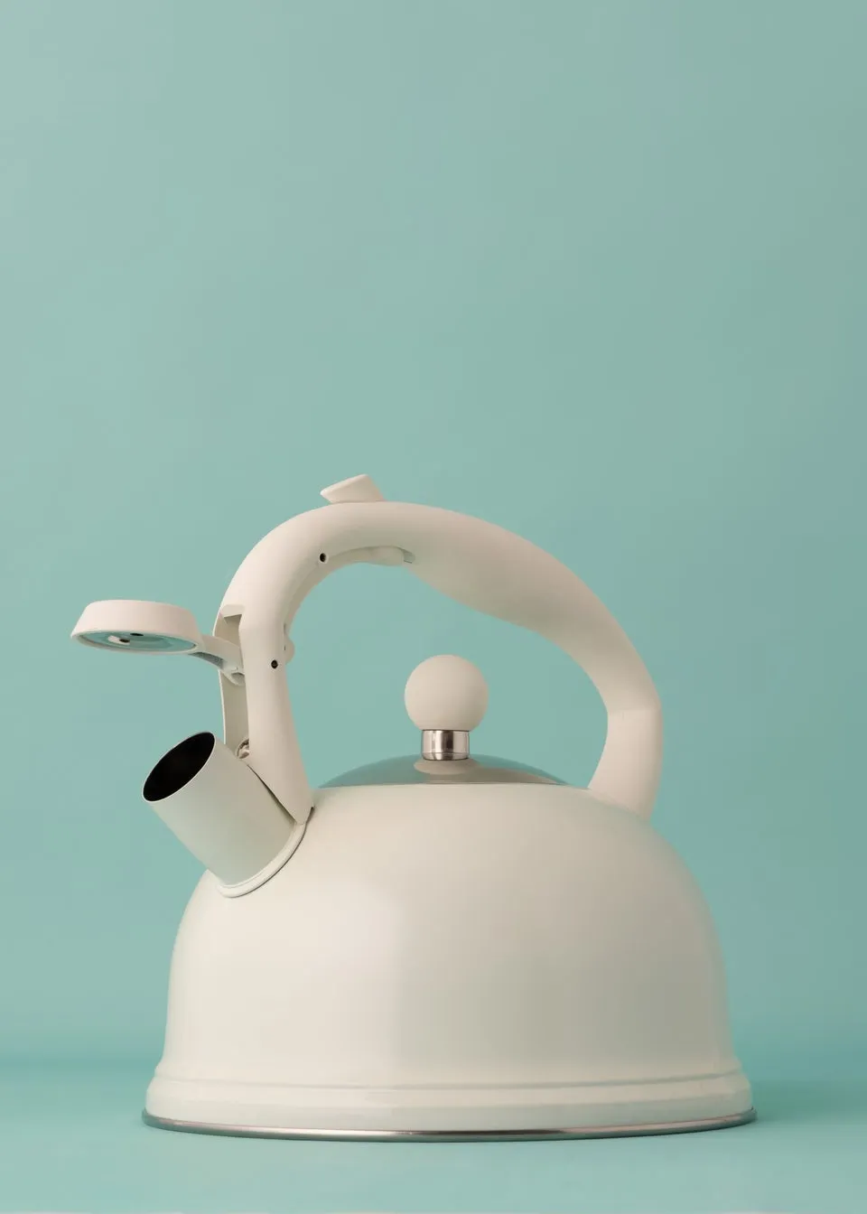 Typhoon Cream Stovetop Kettle